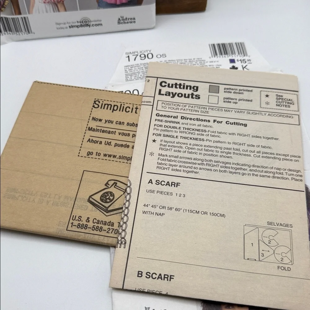 Lot of 2 Simplicity Scarf Patterns #1790 & #2170 Uncut